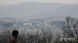 희뿌연 청주도심