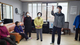 윤순진 청주시 서원구청장, 경로당 개보수 상황 점검
