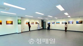 서천군 서천읍 우리네 작은 예술 공간 첫 사진전 열어