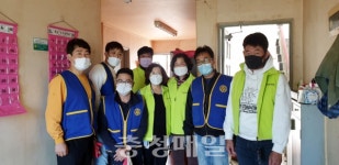 당진시 신평면지사협 청소활동