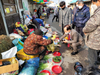 박상돈 천안시장, 코로나로 지친 전통시장 상인 격려