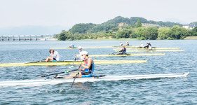 충주 탄금호조정경기장, 전지훈련팀 북적
