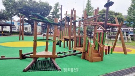 충주 노후 어린이공원, 친환경 목재놀이터로 새단장