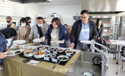충주농기센터, 통채루 고구마 활용 레시피 시연