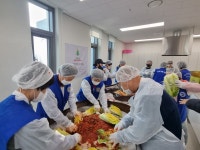 세종 바르게살기운동 다정동위원회, 노인정 8곳에 김장 김치 전달
