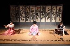 충북 무형문화재 석암제시조창 보유자 이상래씨 공연