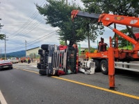 충남 금산소방서 굴절사다리차 전복사고...