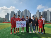 (사)함께하는 희망나눔·리턴병원, 쌍용1동에 장학금 등 전달