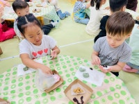 청주 봉명초병설유치원, 찾아오는 요리체험 송편 빚기