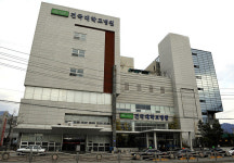 건국대 충주병원 노조 총파업…지역 의료 비상