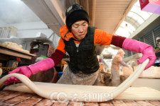 설 명절 앞두고 분주한 방앗간