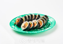 충북 3년간 김밥 가격 26% 껑충…칼국수도 23% 올라