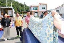 충남 금산 군북면적십자봉사회, 이불 세탁 봉사활동 펼쳐