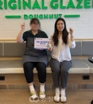 충북 충주종합사회복지관, 크리스피크림도넛 충주연수점 후원 우수 현판 전달