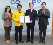 충주시·음성군 "병원 퇴원 후에도 돌봄 계속됩니다"