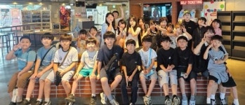 영화 보고 볼링 치고… 충주 교현2동, 지역 아동에 신나는 하루 선물