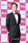 [IS포토] 정우, 부천국제영화제 부천시민이 보고 싶었던 배우~