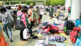 고양시 덕양구, 꽃향기 어우러진 나눔장터 인산인해