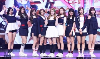 [WEEKLYHotISSUE]트와이스, 신곡 '시그널(SIGNAL)'로 5연속 히트 신호탄 쏘다