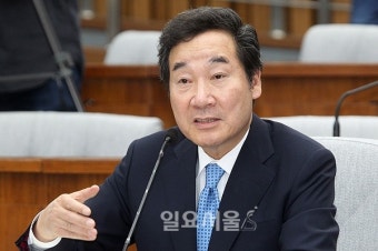 이낙연 국무총리 후보자 인사 청문회 '성실한 답변'