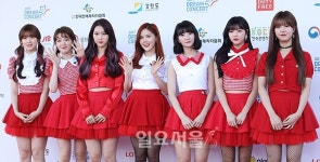 [IS포토|드림콘서트] 장풍 쏘는 오마이걸