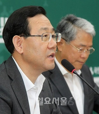 우원식 국회의장, 한덕수 대통령 권한대행의 헌법재판관 후보자 지명에 강력 반발하여 지명 철회 요구