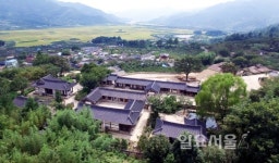 하동에서 황금연휴 축제·문학제·레포츠시설 즐기자