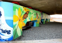 경주 북천 고향의 강 알천교,교각 8면 벽화로 새 단장