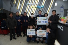 영천공설시장 별빛영화관 1만 관객 돌파... 문화생활 갈증 해소