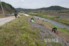자연보호진주시協 나불천 환경정화활동 나서