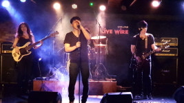 장호일 밴드 이젠, 스냅투어로 팬들 초청한 이벤트 성료