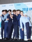 [IS포토] 비투비, 큐브엔터테인먼트 대표 익살돌