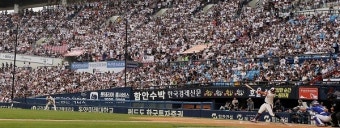 [프로야구 이모저모] 김성욱·한기주 1군 말소, 오늘 700만 관중 돌파 유력