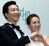 장윤정ㆍ도경환 부부 '득녀'...1남 1녀의 부모됐다
