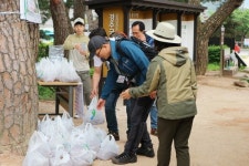 경주국립공원, , 생명토(흙) 나르기 행사 실시