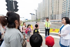 고남석 연수구청장, 미송초 등굣길 현장방문 실시