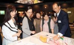 조수미 엑스포 홍보대사 의상 디자이너 서승연·서승완 대표 함양 방문