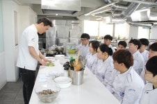 서울현대직업전문학교 호텔조리전공, 무료 요리 자격증 수업