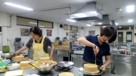 인천시 여성복지관 제과․제빵봉사단, 지역사회에 재능기부 훈훈