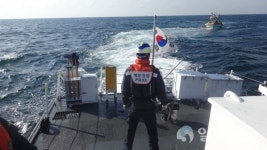 통영해경, 거제 갈곶도 인근 해상 부유 감김 선박 예인