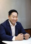 칠곡군 센트로관광호텔 김정근 대표, 호국영웅에게 객실 무료 제공
