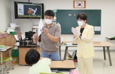 강은희 대구시교육감, 대명동 5개 특수학교 여름계절학교 방문