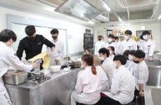 서울현대직업전문학교 호텔조리학과, 외식산업 셰프 양성 과정 운영