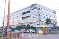 [탐사보도] 포스코플랜텍, 유암코 매각 과정 의혹 제기 후 첫 재판 예고