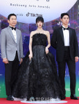 [IS포토|백상예술대상] 신동엽-수지-박보검, MC 트리오