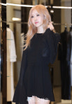[IS포토] 블랙핑크 로제, 생로랑 행사서 '시크미 뿜뿜'