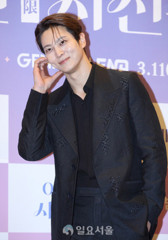 [IS포토] 주원, 귀객전문 '야한 사진관' 사진사님~