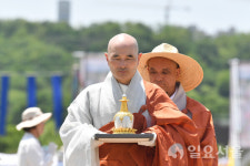 양주 회암사지 세계적 공간으로 ... 회암사 사리이운 기념 문화축제 및 다례재 성료