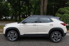 [연속기획] 일요서울 카스토리 (287) 쉐보레 트레일블레이저...첫 차 고민 끝? 사회초년생 위한 다부진 선택