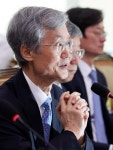갈수록 커지는 여권 '조희대 리스크'…여론몰이에도 꿋꿋